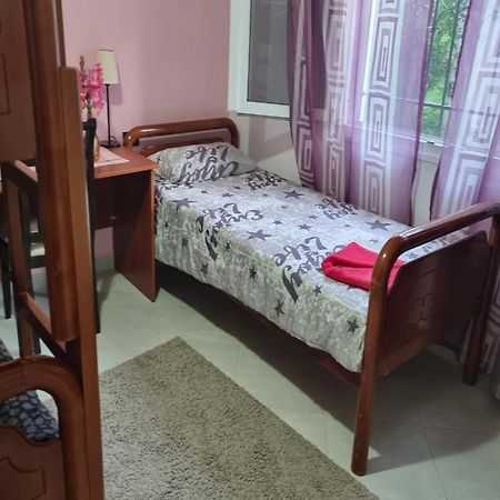 Kalaja Inn Krujë Екстериор снимка