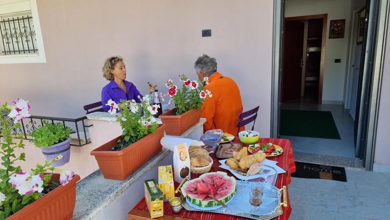 Kalaja Inn Krujë Екстериор снимка