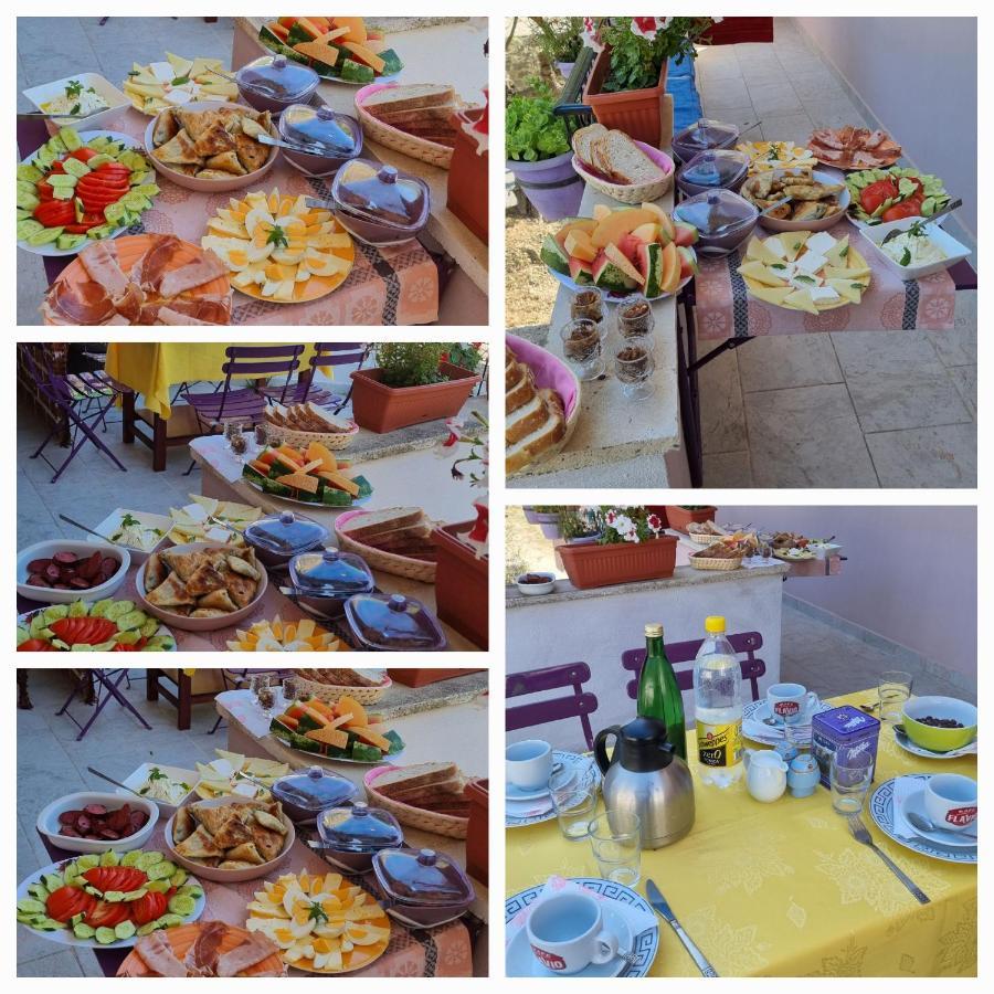 Kalaja Inn Krujë Екстериор снимка