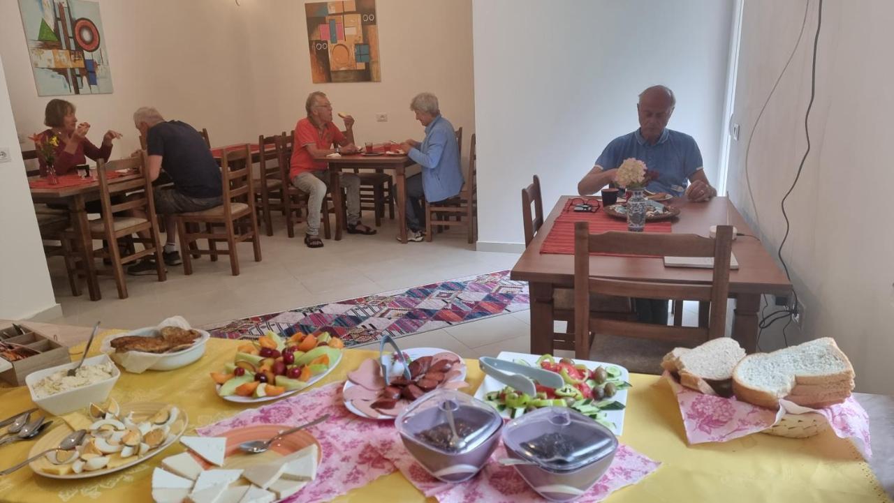 Kalaja Inn Krujë Екстериор снимка