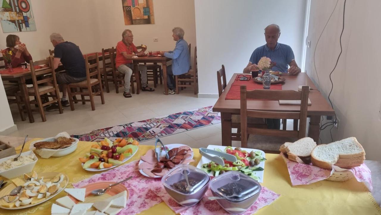 Kalaja Inn Krujë Екстериор снимка