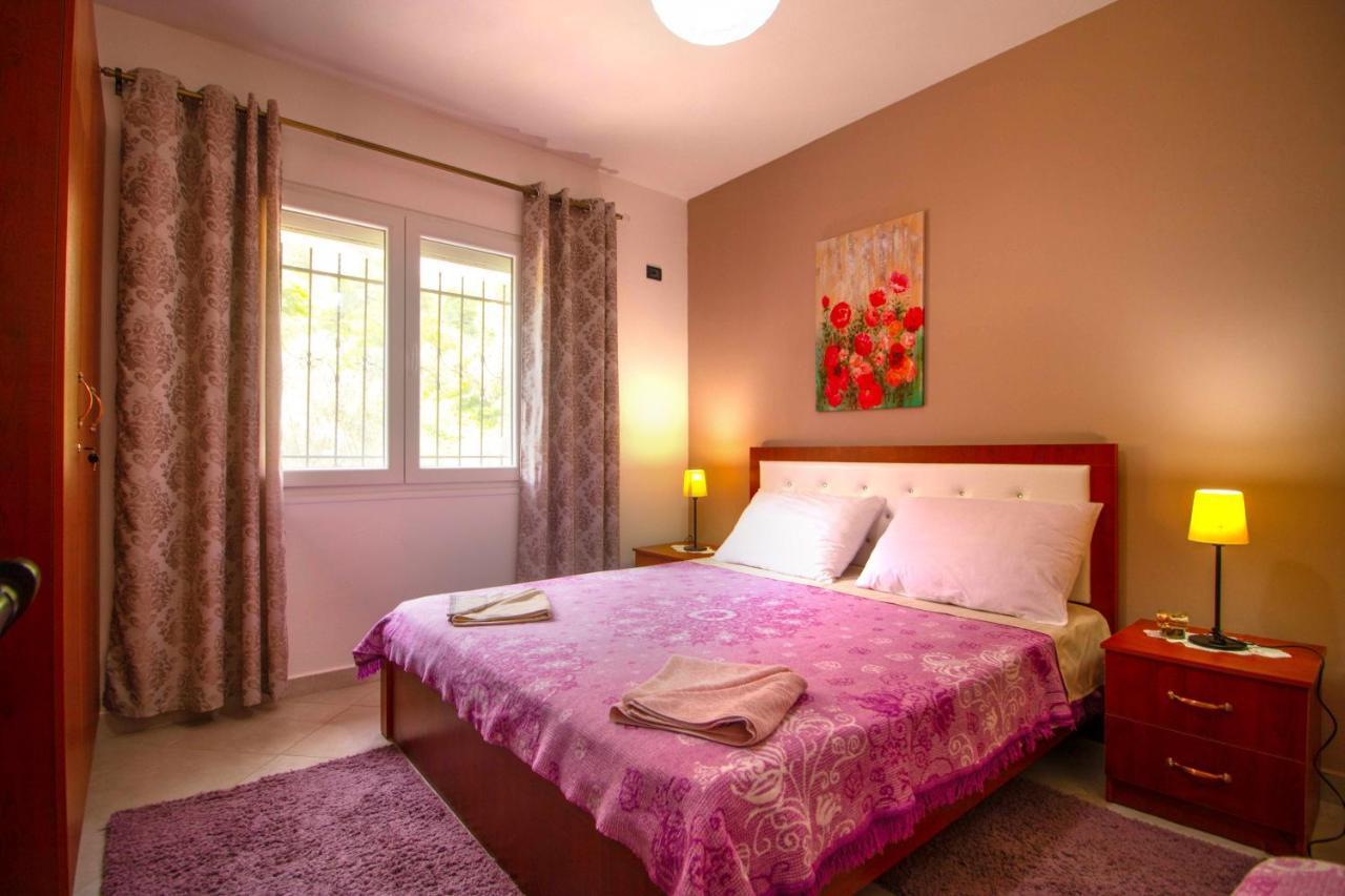 Kalaja Inn Krujë Екстериор снимка