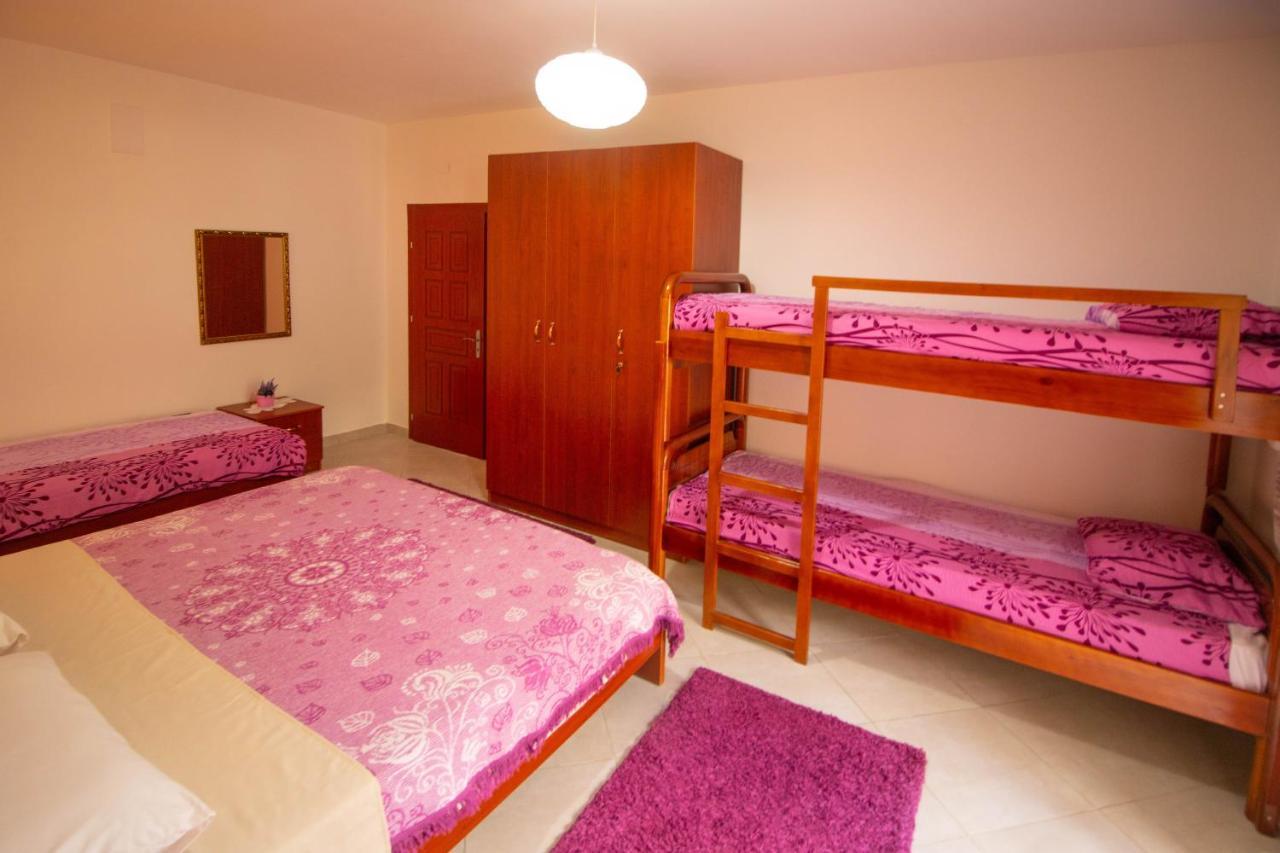 Kalaja Inn Krujë Екстериор снимка
